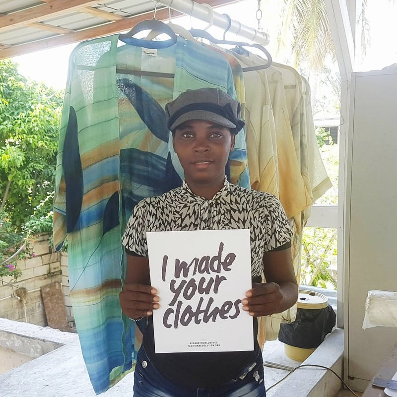 Couturière de Sandilou, campagne Fashion Revolution « I made your clothes »Sandilou