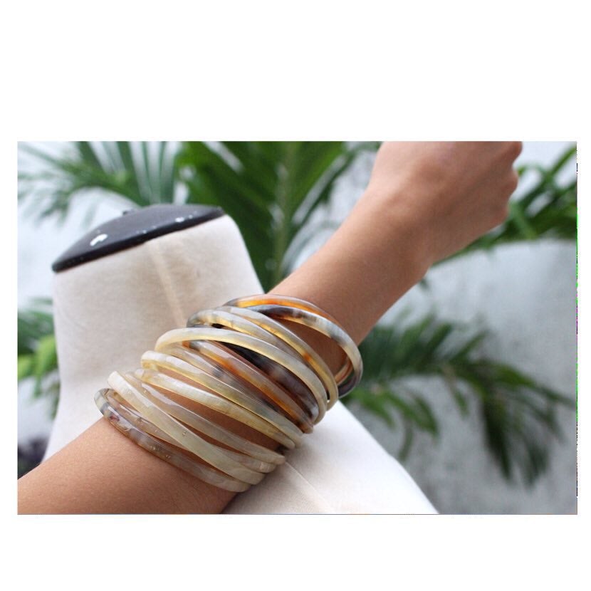 Bracelet Semainier 7 Joncs Avec Pierre De Jade - Cuivre Doré - Taille Unique - Neuf Avec étiquettes