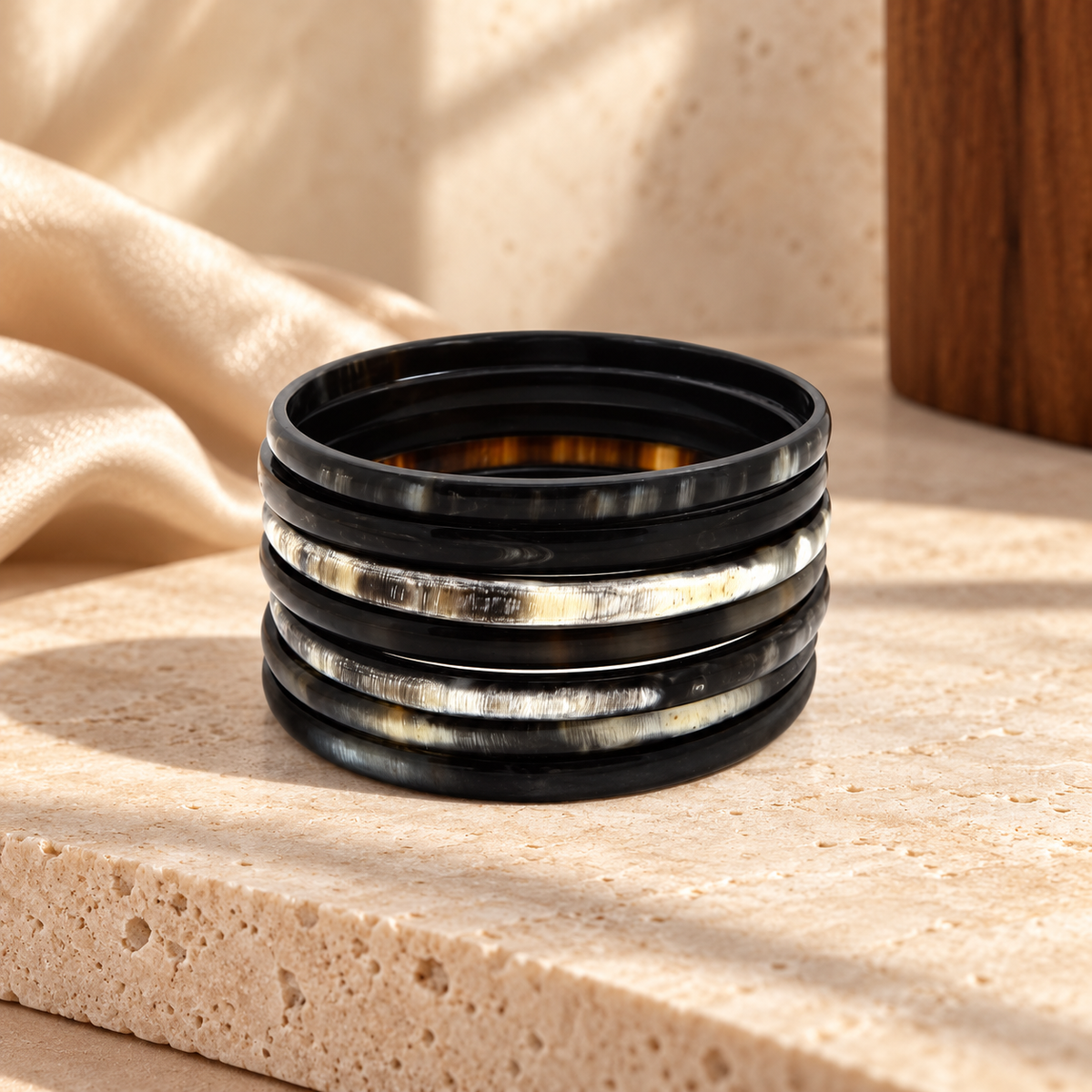 Semainier Asanble — sept bracelets — vue 1